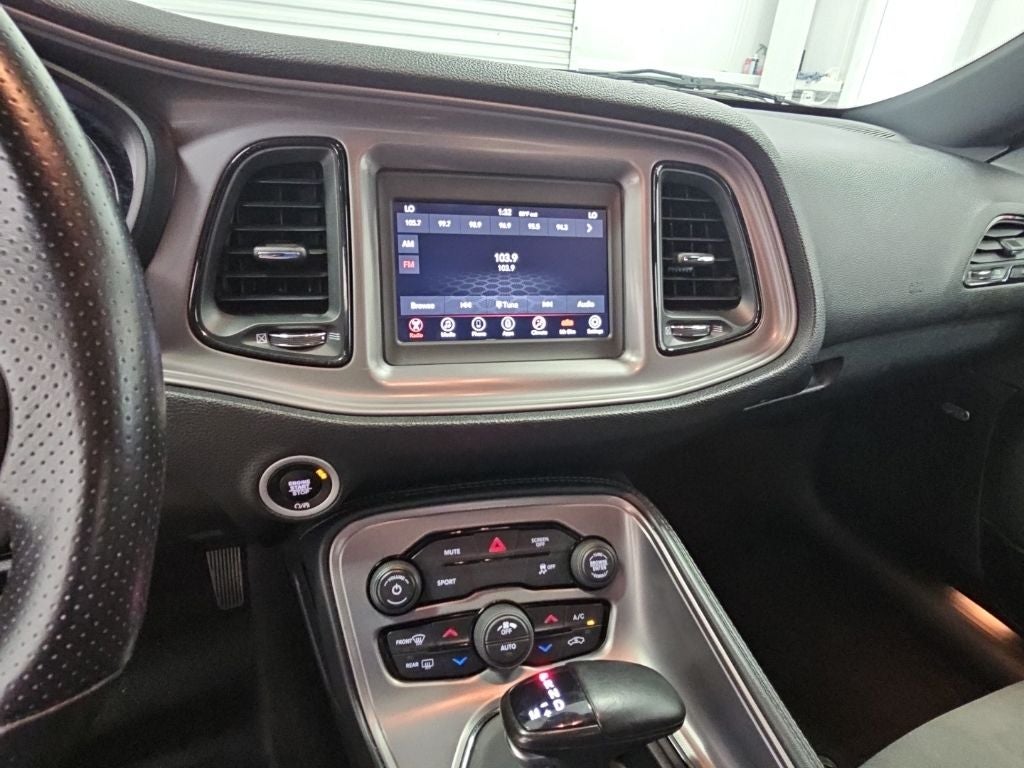 2023 Dodge Challenger SXT
