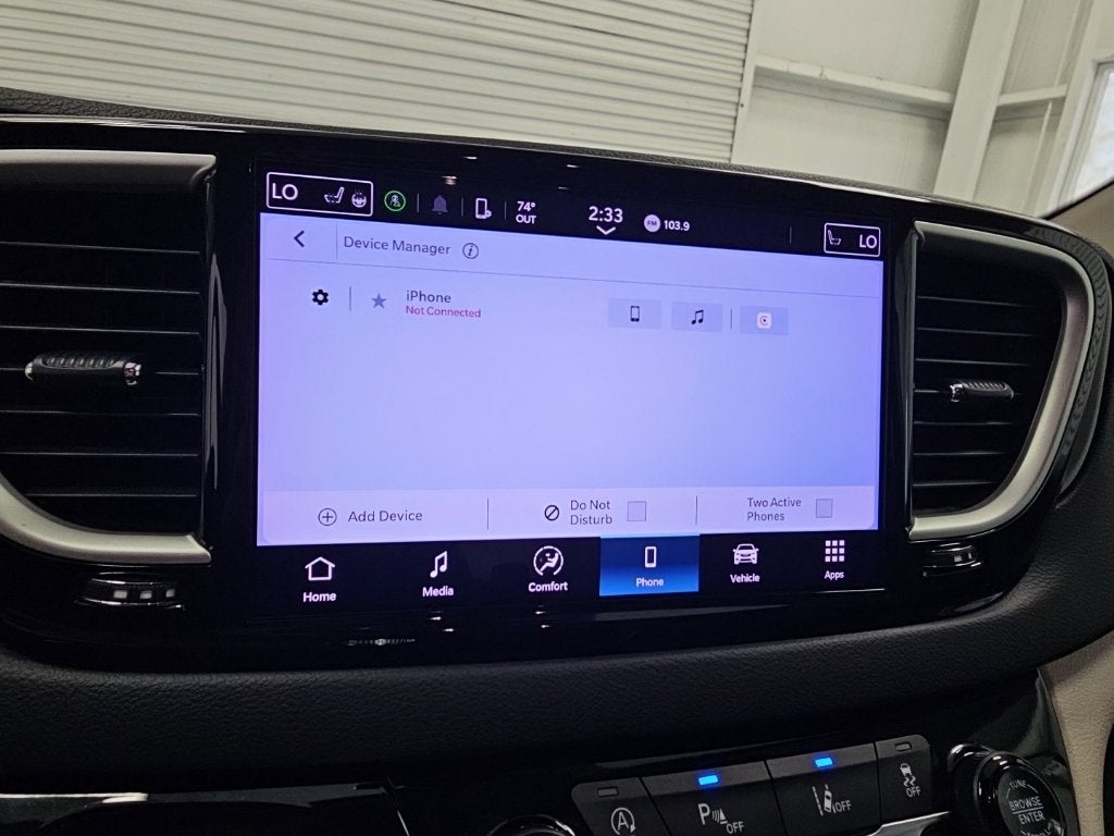 2024 Chrysler Pacifica Touring L