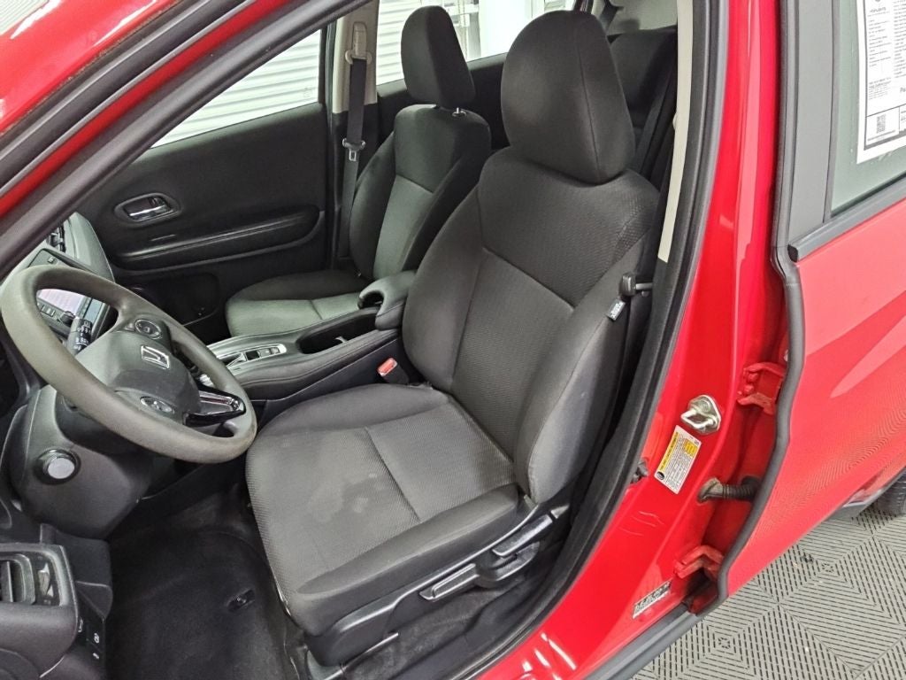 2017 Honda HR-V LX