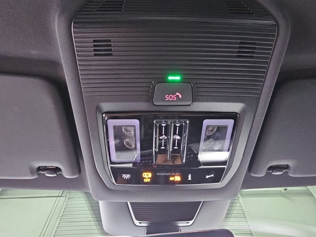 2025 Volkswagen Tiguan 2.0T SE R-Line Black