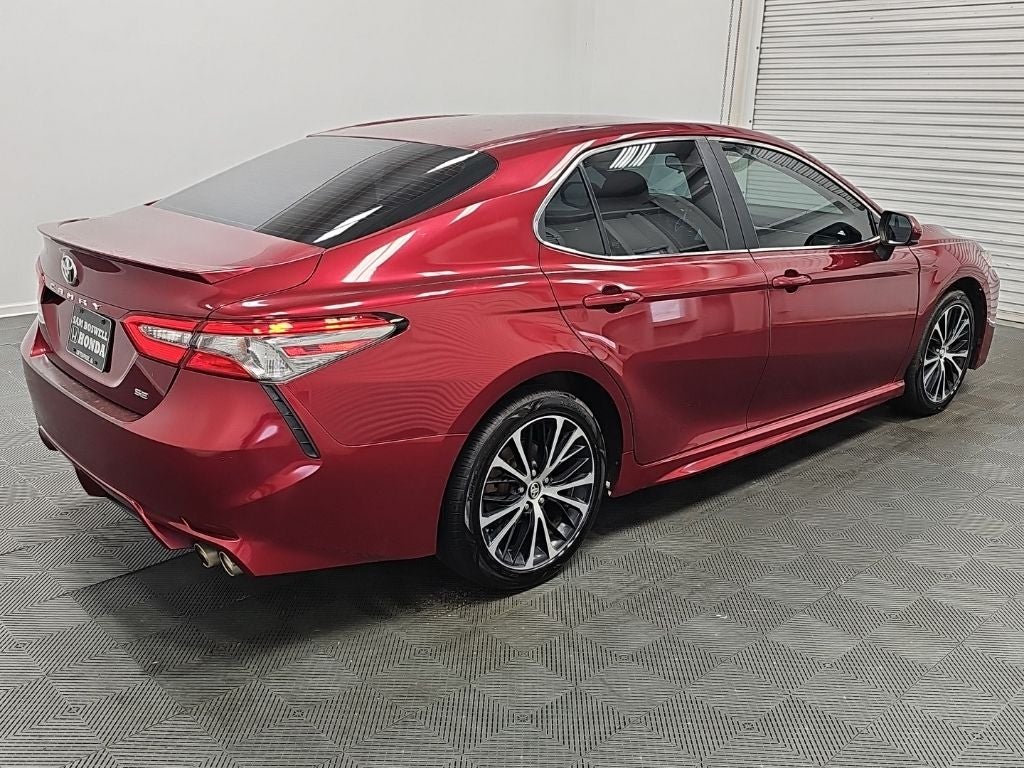 2018 Toyota Camry SE