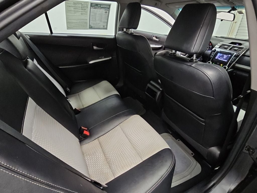 2014 Toyota Camry SE