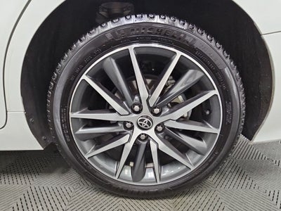 2022 Toyota Camry Hybrid XLE