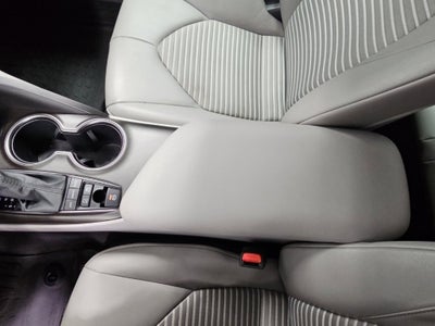 2021 Toyota Camry Hybrid SE