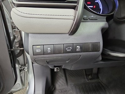 2021 Toyota Camry Hybrid SE