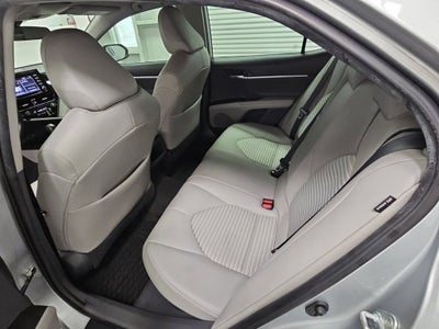 2021 Toyota Camry Hybrid SE