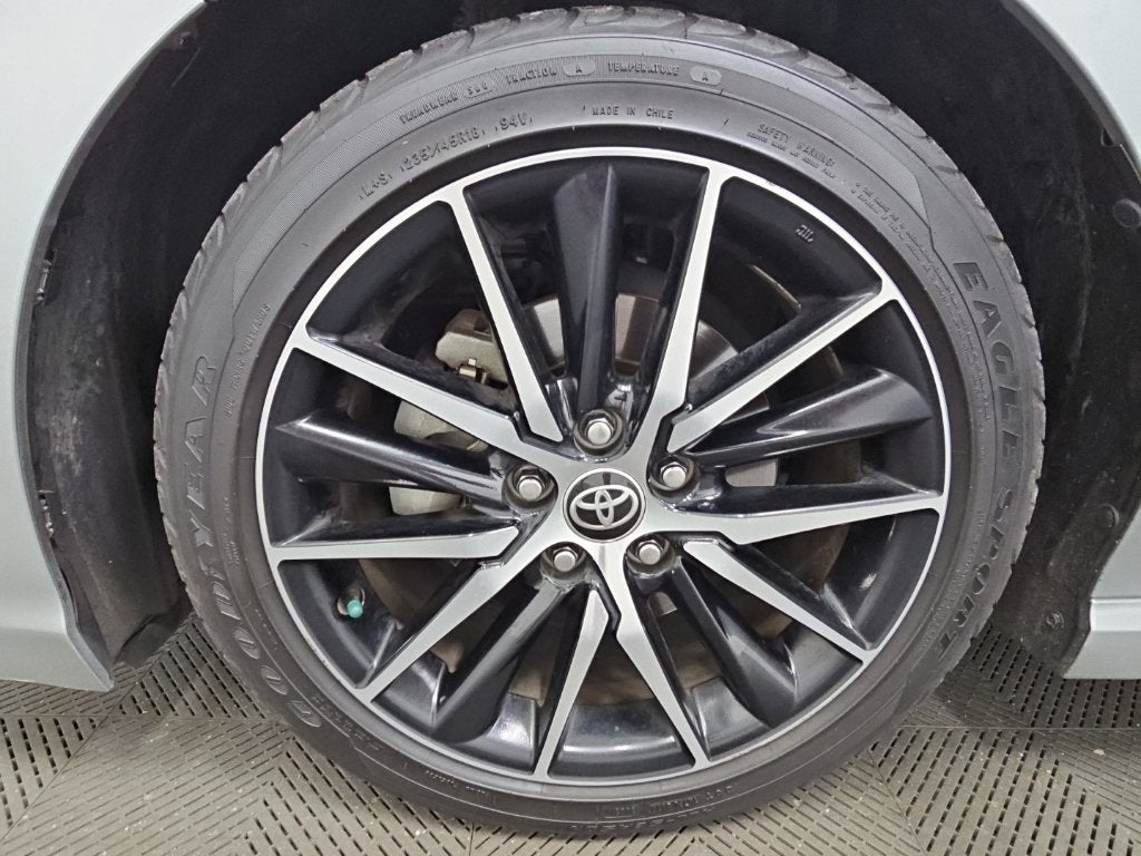 2021 Toyota Camry Hybrid SE