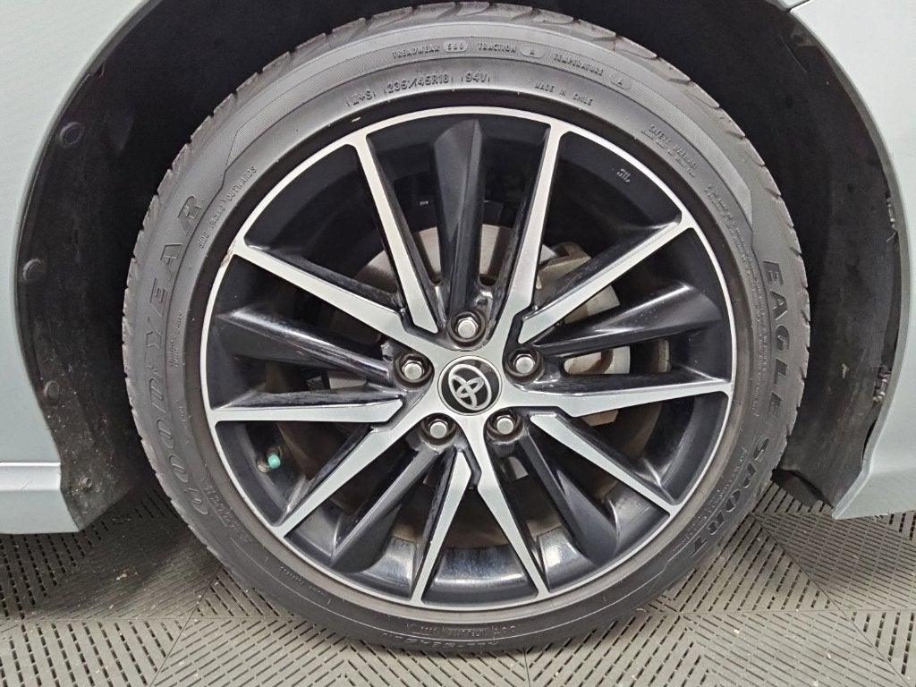 2021 Toyota Camry Hybrid SE