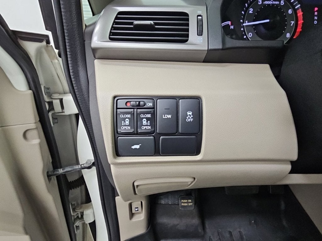 2016 Honda Odyssey EX-L w/Navigation
