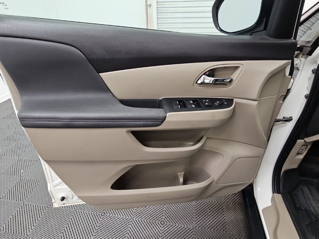 2016 Honda Odyssey EX-L w/Navigation