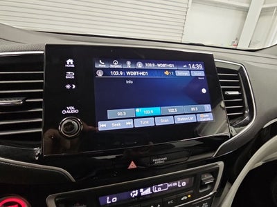 2021 Honda Pilot Touring 7 Passenger