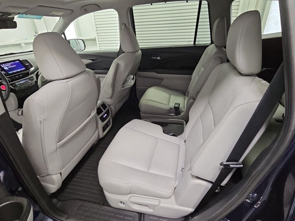 2021 Honda Pilot Touring 7 Passenger