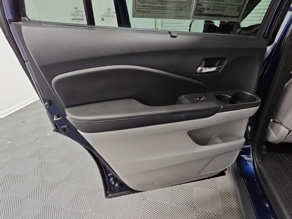 2021 Honda Pilot Touring 7 Passenger