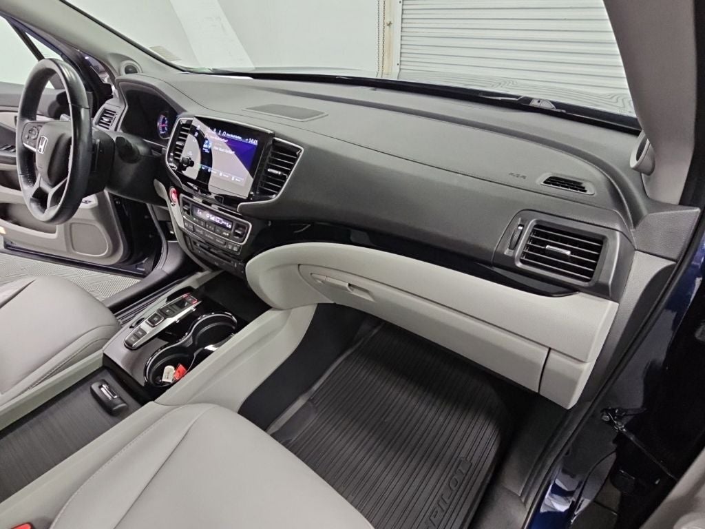 2021 Honda Pilot Touring 7 Passenger