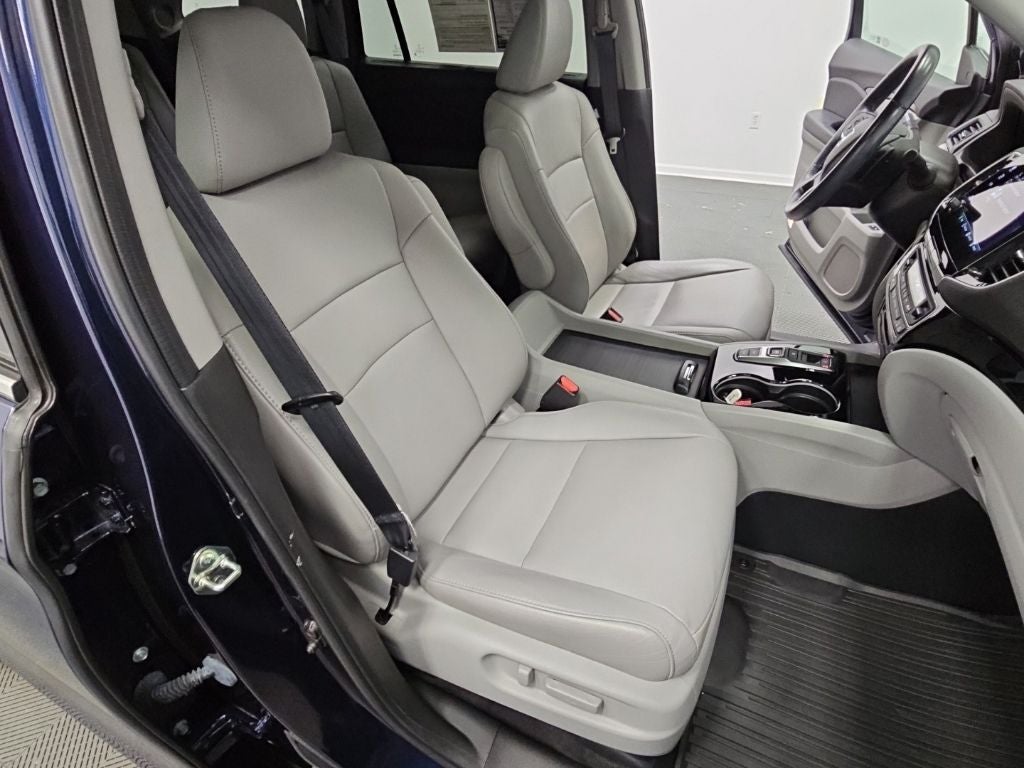2021 Honda Pilot Touring 7 Passenger