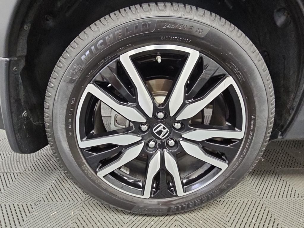 2021 Honda Pilot Touring 7 Passenger