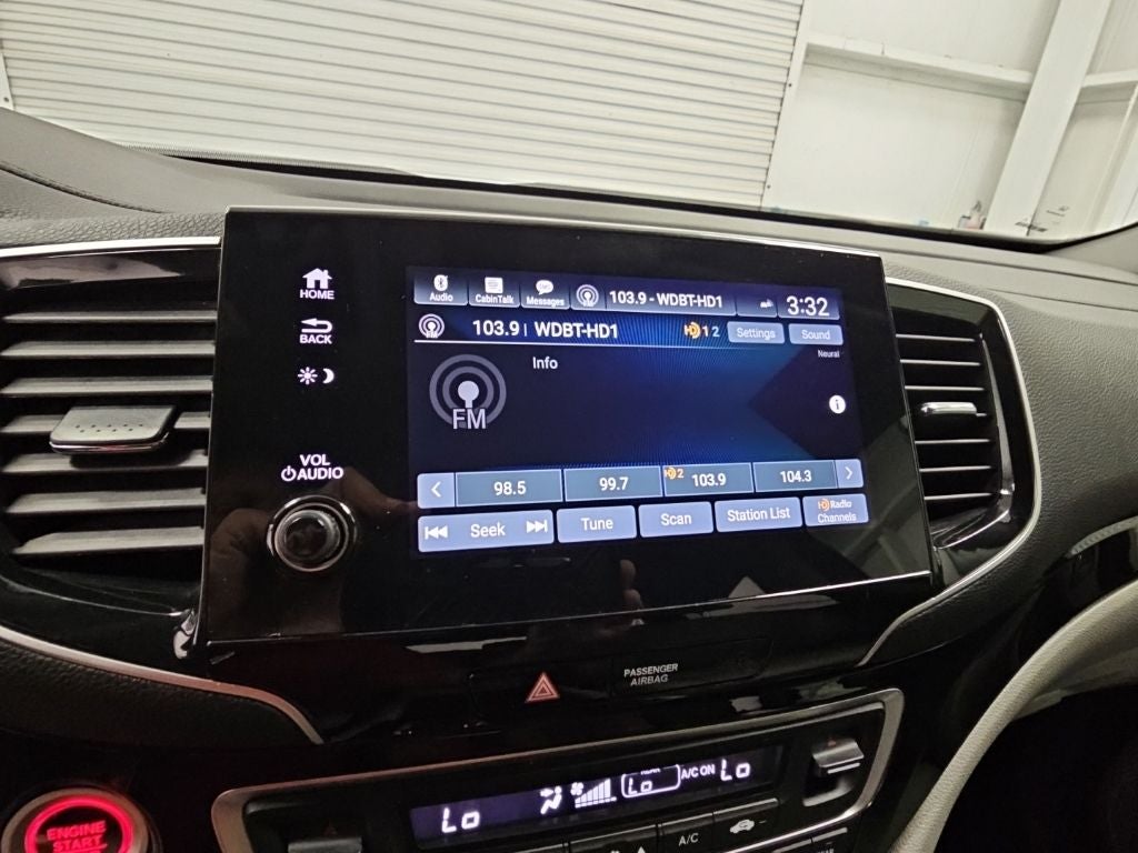 2021 Honda Pilot Touring 8 Passenger