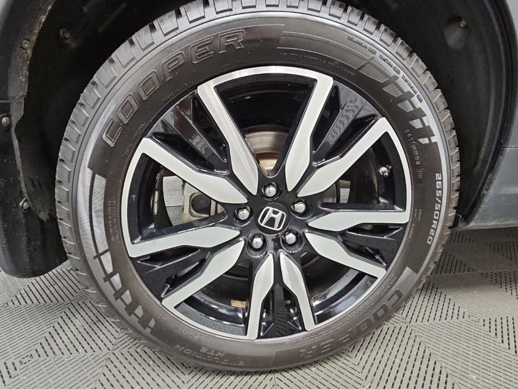 2021 Honda Pilot Touring 8 Passenger