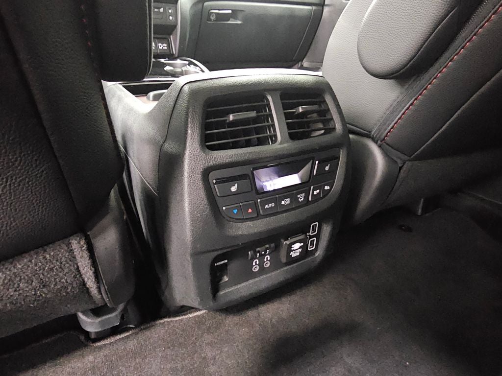 2022 Honda Pilot Black Edition