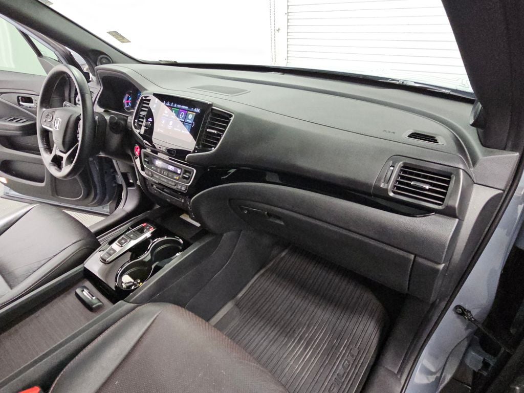 2022 Honda Pilot Black Edition