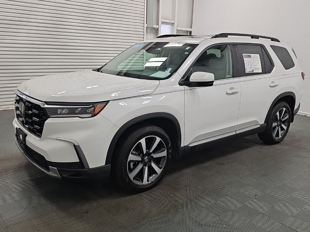 2024 Honda Pilot Touring