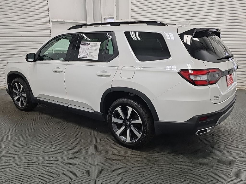 2024 Honda Pilot Touring
