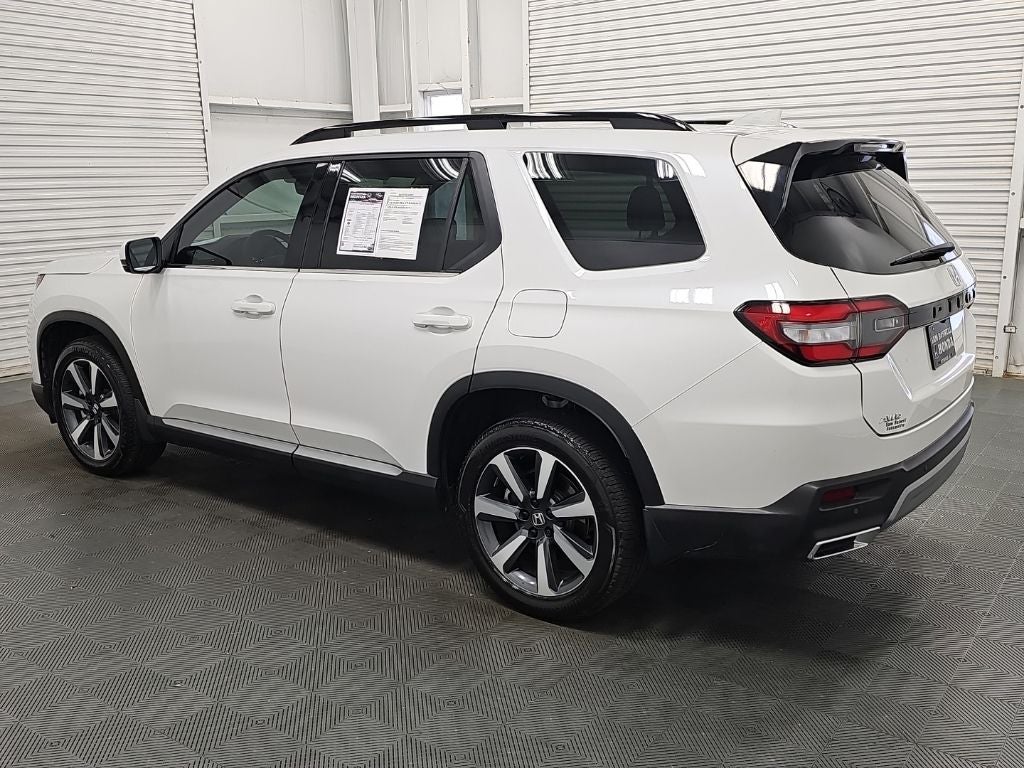 2025 Honda Pilot Touring