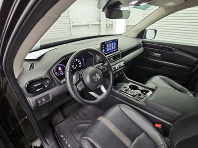 2023 Honda Pilot Touring