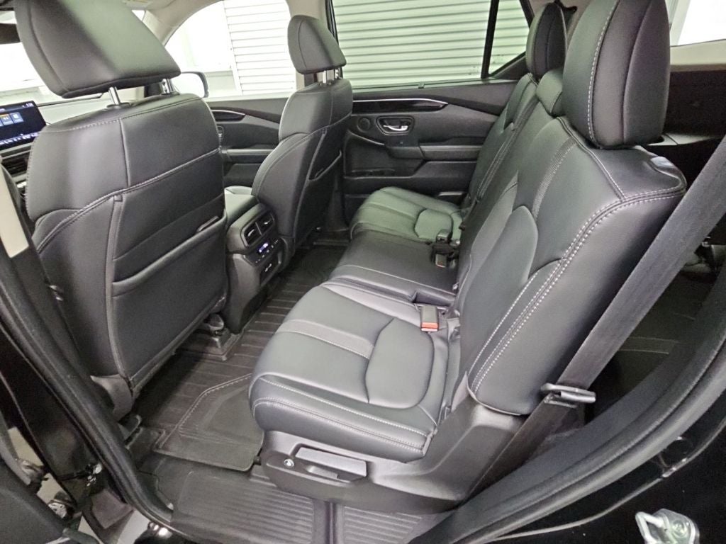 2023 Honda Pilot Touring