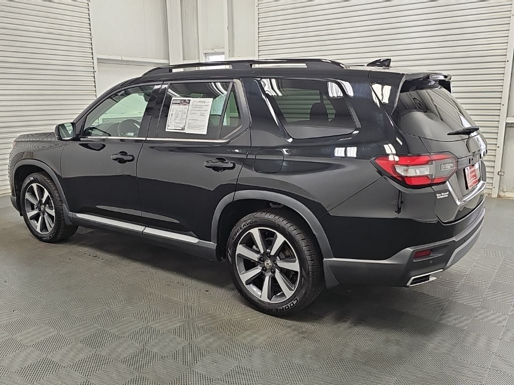 2023 Honda Pilot Touring