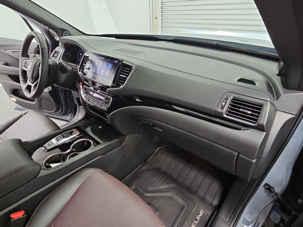 2025 Honda Ridgeline Black Edition