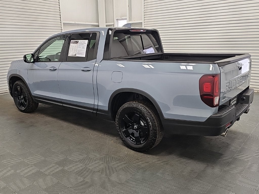 2025 Honda Ridgeline Black Edition