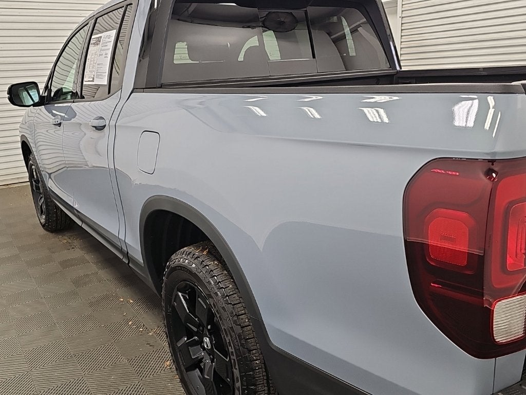 2025 Honda Ridgeline Black Edition