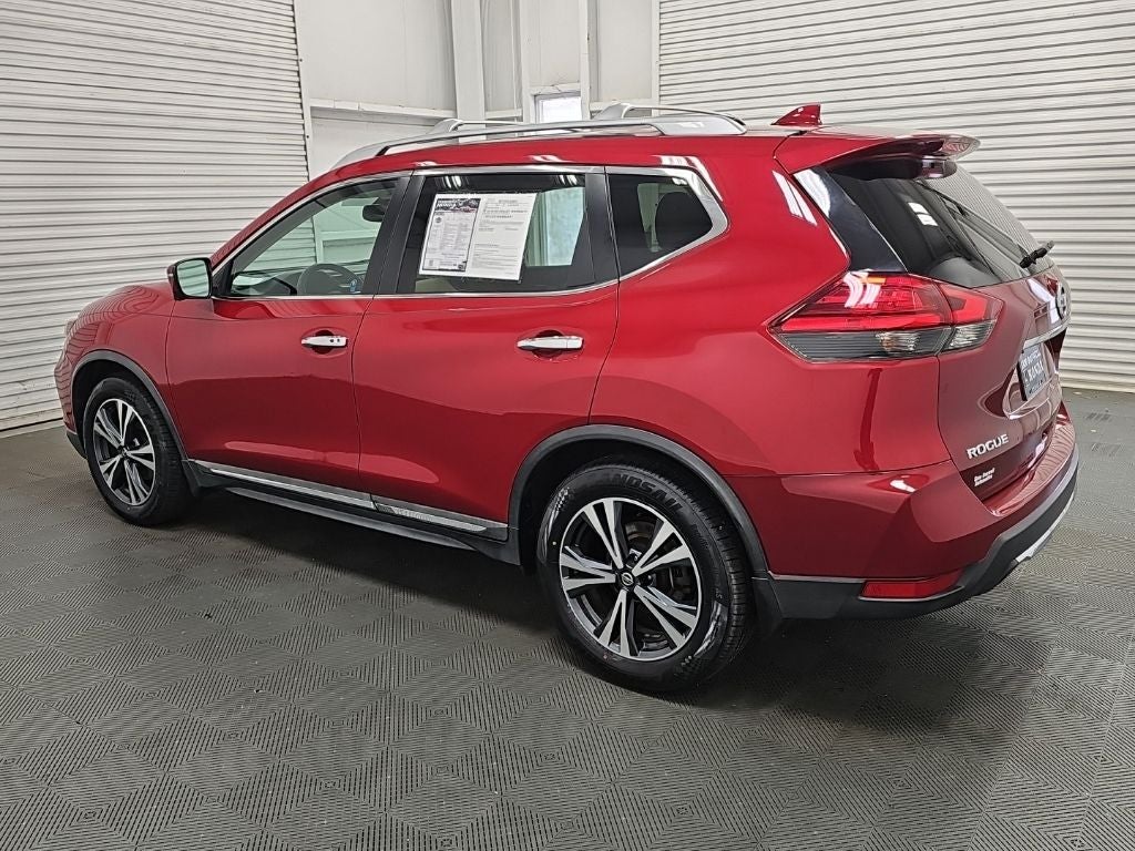 2017 Nissan Rogue SL