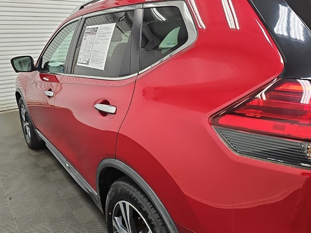 2017 Nissan Rogue SL