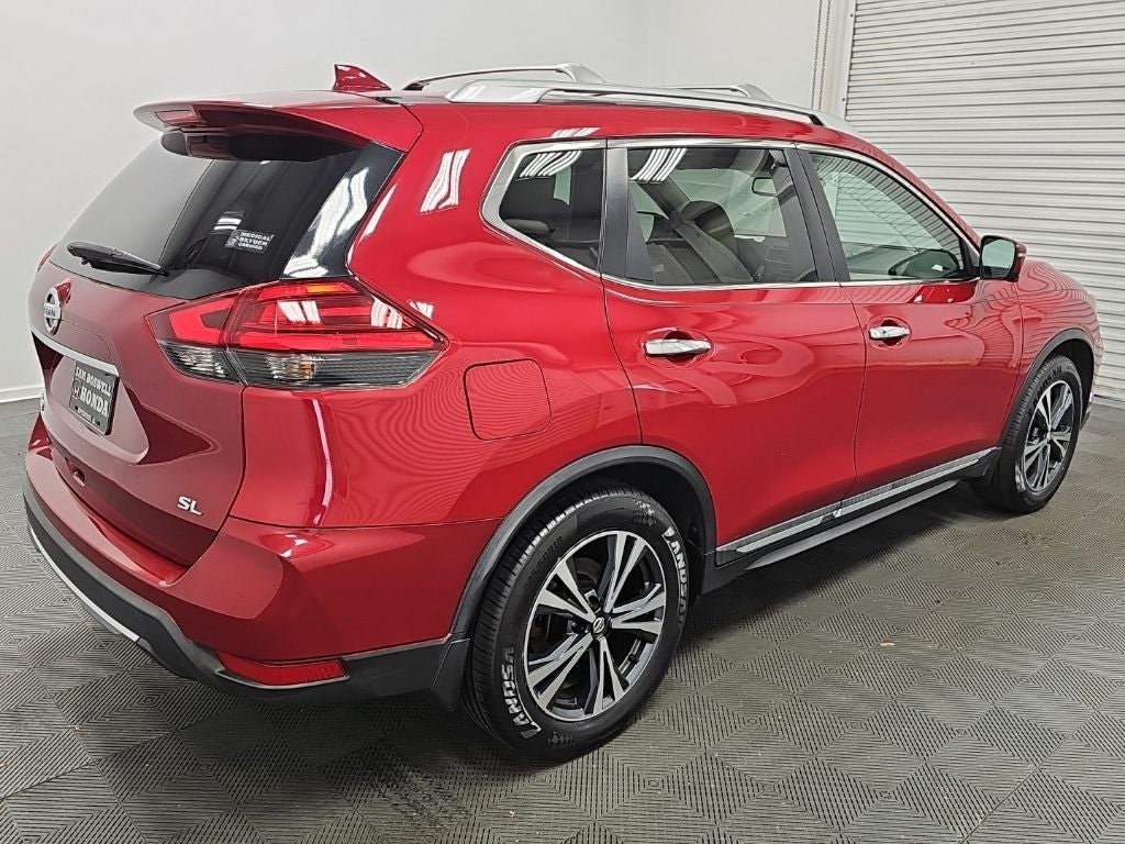 2017 Nissan Rogue SL