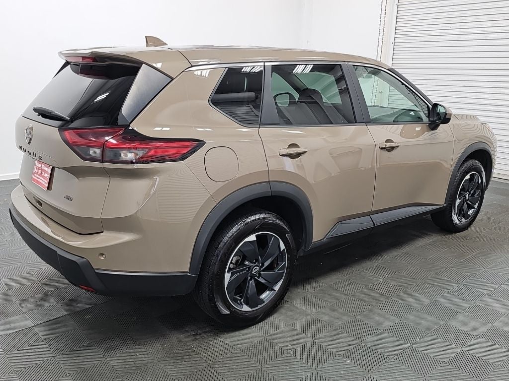 2025 Nissan Rogue SV