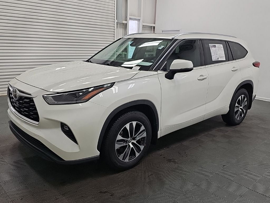 2021 Toyota Highlander XLE
