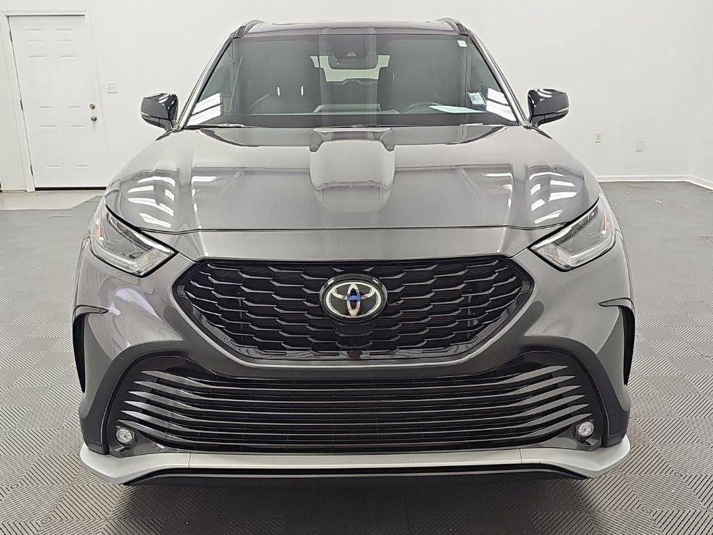 2024 Toyota Highlander XSE