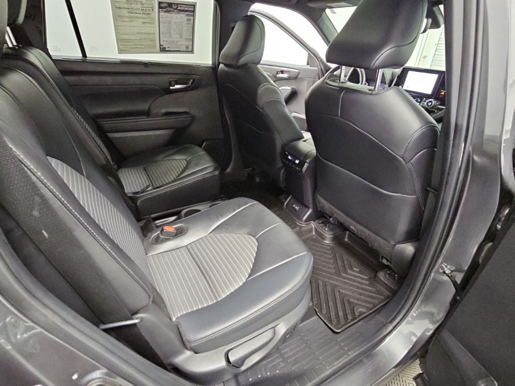 2024 Toyota Highlander XSE