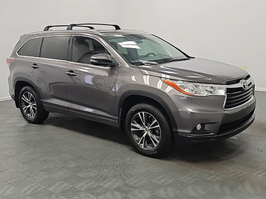 2016 Toyota Highlander XLE V6