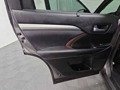 2016 Toyota Highlander XLE V6