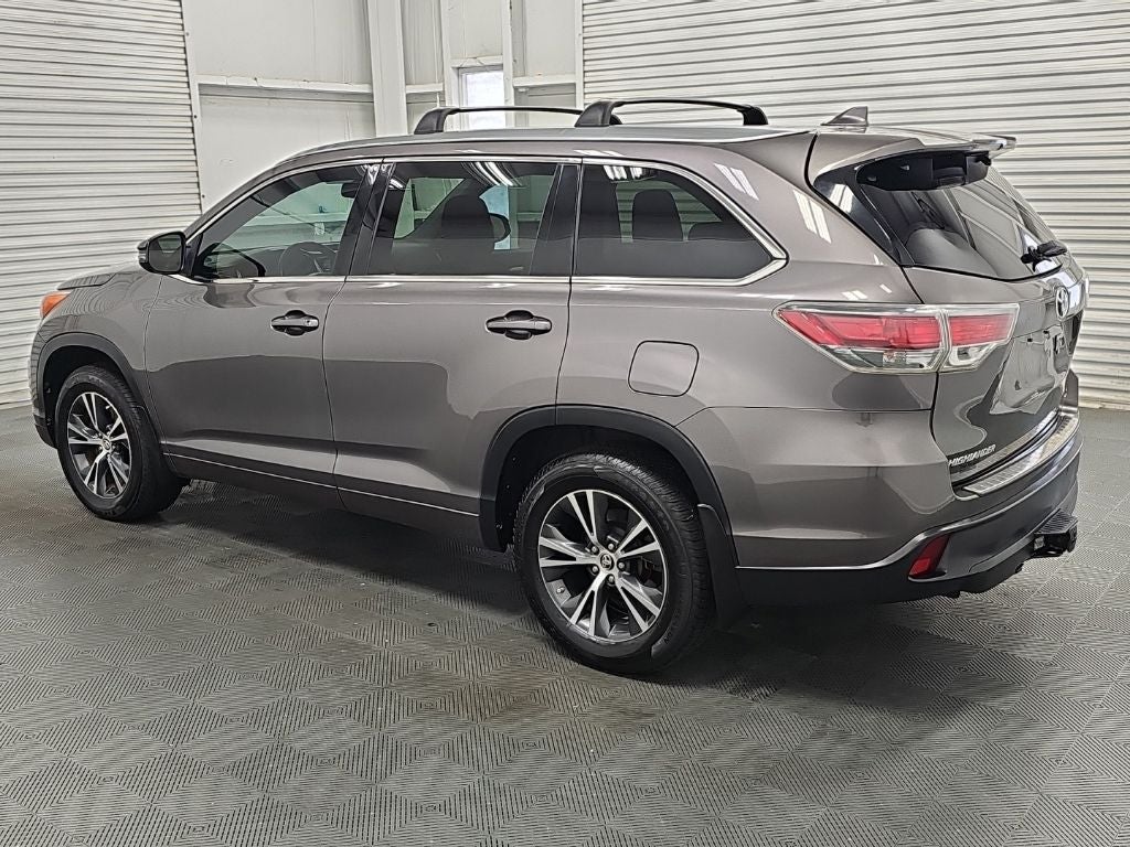 2016 Toyota Highlander XLE V6