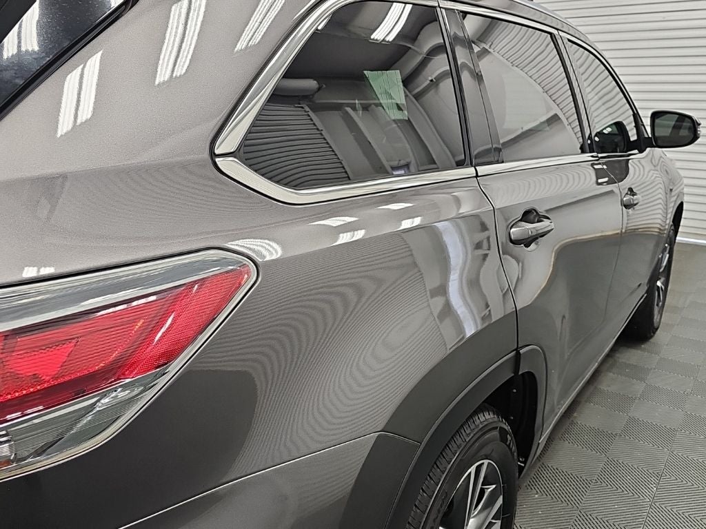 2016 Toyota Highlander XLE V6