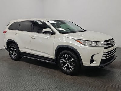 2019 Toyota Highlander LE