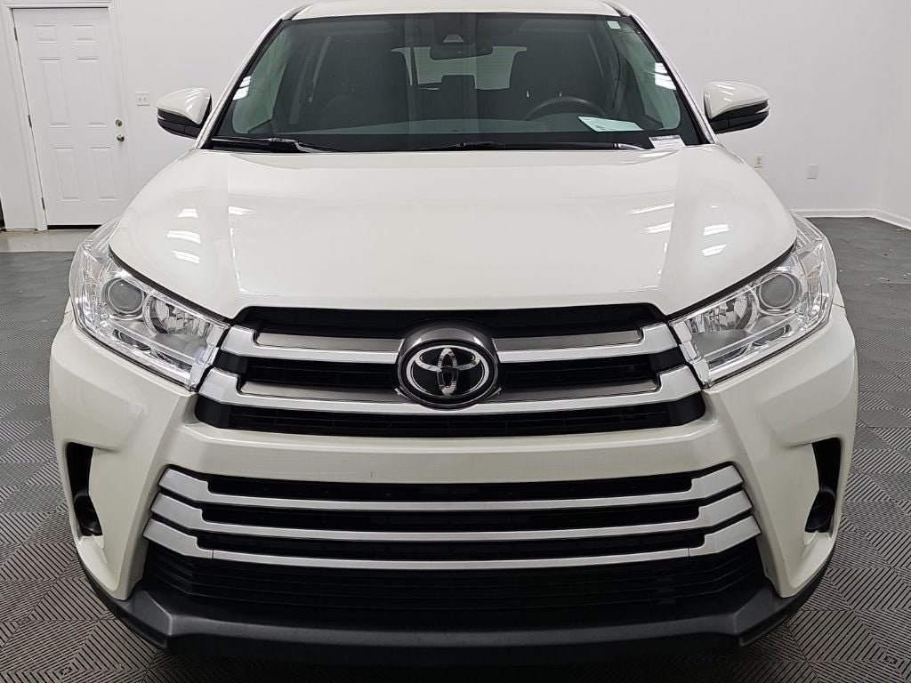 2019 Toyota Highlander LE