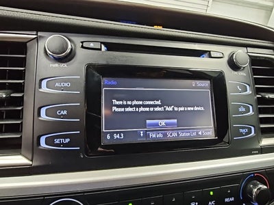 2019 Toyota Highlander LE