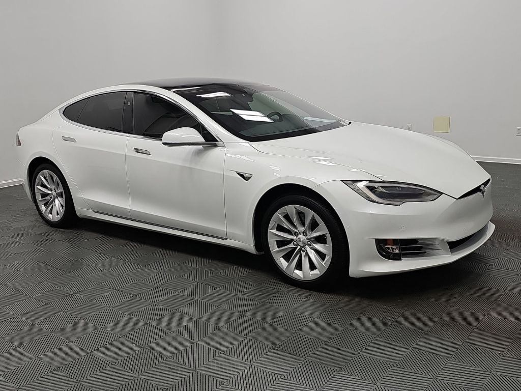 2020 Tesla Model S Long Range