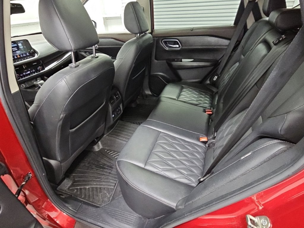 2021 Nissan Rogue Platinum