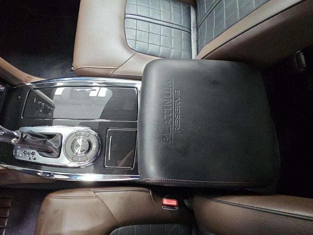 2020 Nissan Armada Platinum